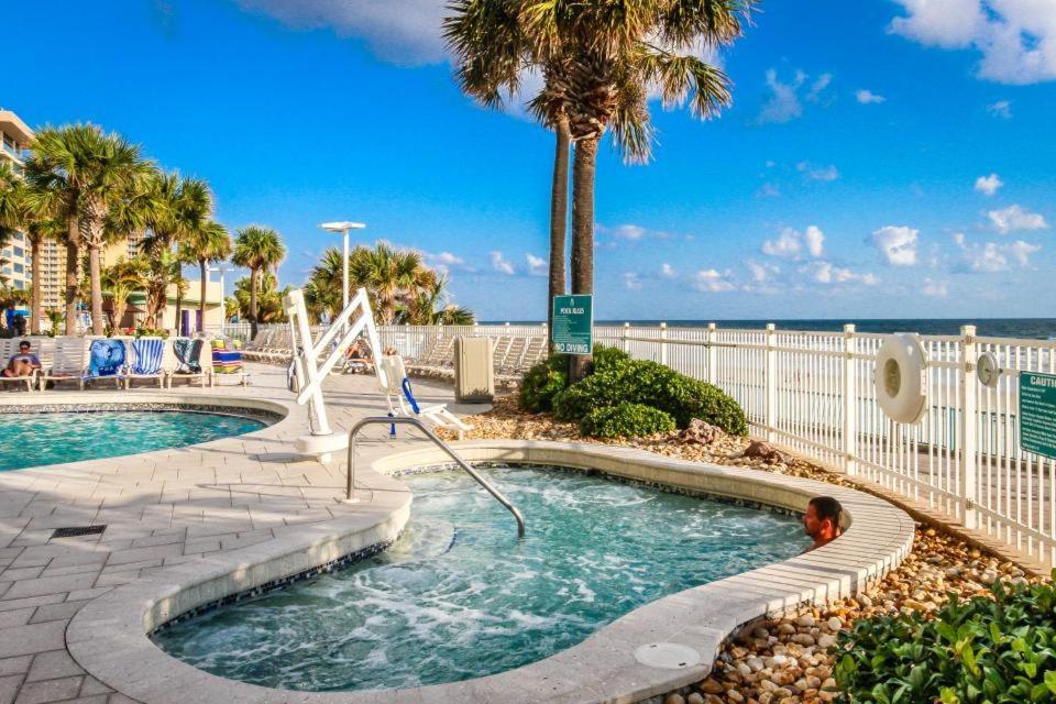 דייטונה ביץ' Vacation In Comfort And Luxury - 1 Bedroom Direct Oceanfront - Wyndham Ocean Walk Resort 1607 מראה חיצוני תמונה